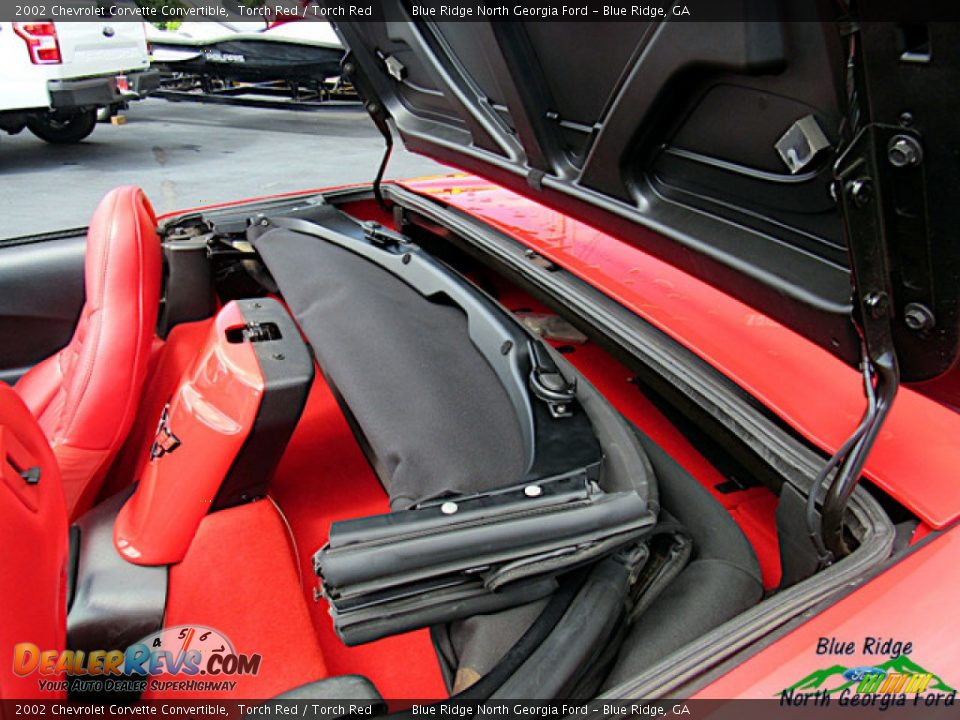 2002 Chevrolet Corvette Convertible Torch Red / Torch Red Photo #21
