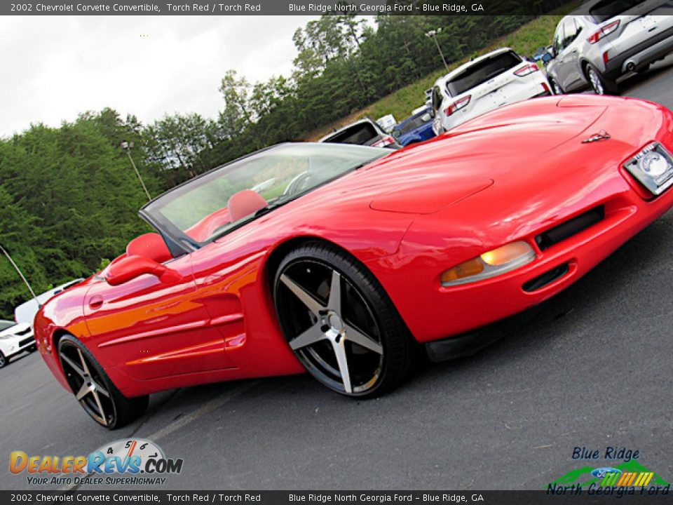 2002 Chevrolet Corvette Convertible Torch Red / Torch Red Photo #28