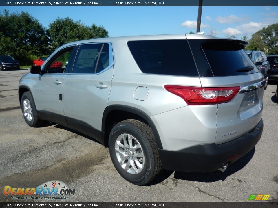 2020 Chevrolet Traverse LS Silver Ice Metallic / Jet Black Photo #5