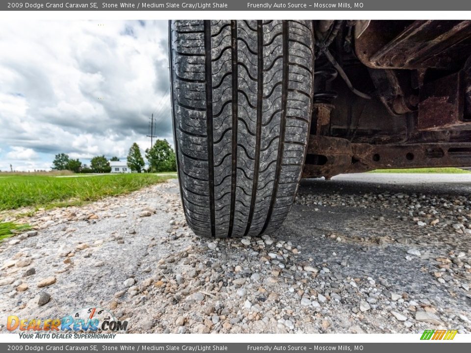 2009 Dodge Grand Caravan SE Stone White / Medium Slate Gray/Light Shale Photo #14