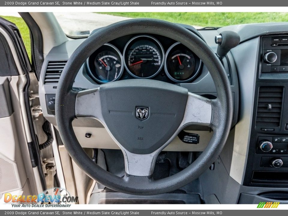 2009 Dodge Grand Caravan SE Stone White / Medium Slate Gray/Light Shale Photo #33