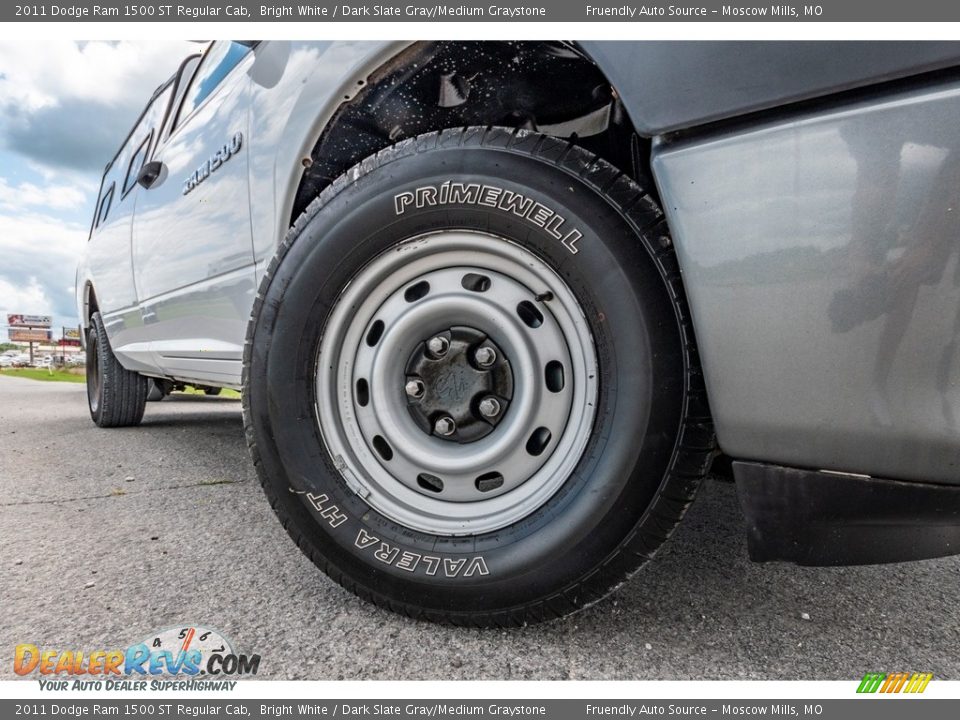 2011 Dodge Ram 1500 ST Regular Cab Bright White / Dark Slate Gray/Medium Graystone Photo #2