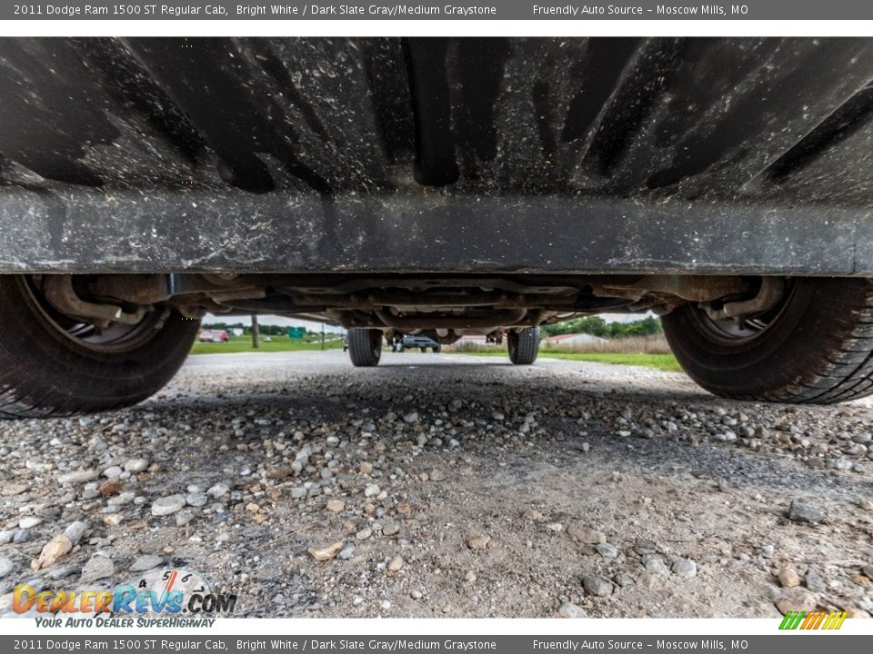 2011 Dodge Ram 1500 ST Regular Cab Bright White / Dark Slate Gray/Medium Graystone Photo #10