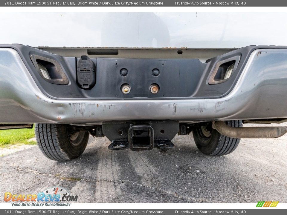 2011 Dodge Ram 1500 ST Regular Cab Bright White / Dark Slate Gray/Medium Graystone Photo #14