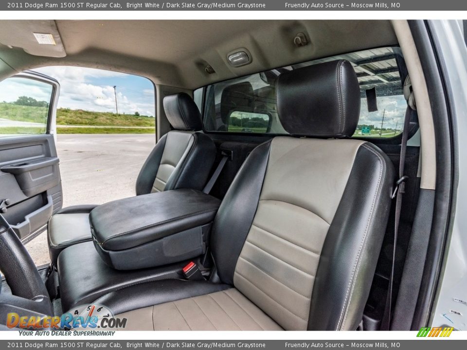 2011 Dodge Ram 1500 ST Regular Cab Bright White / Dark Slate Gray/Medium Graystone Photo #19