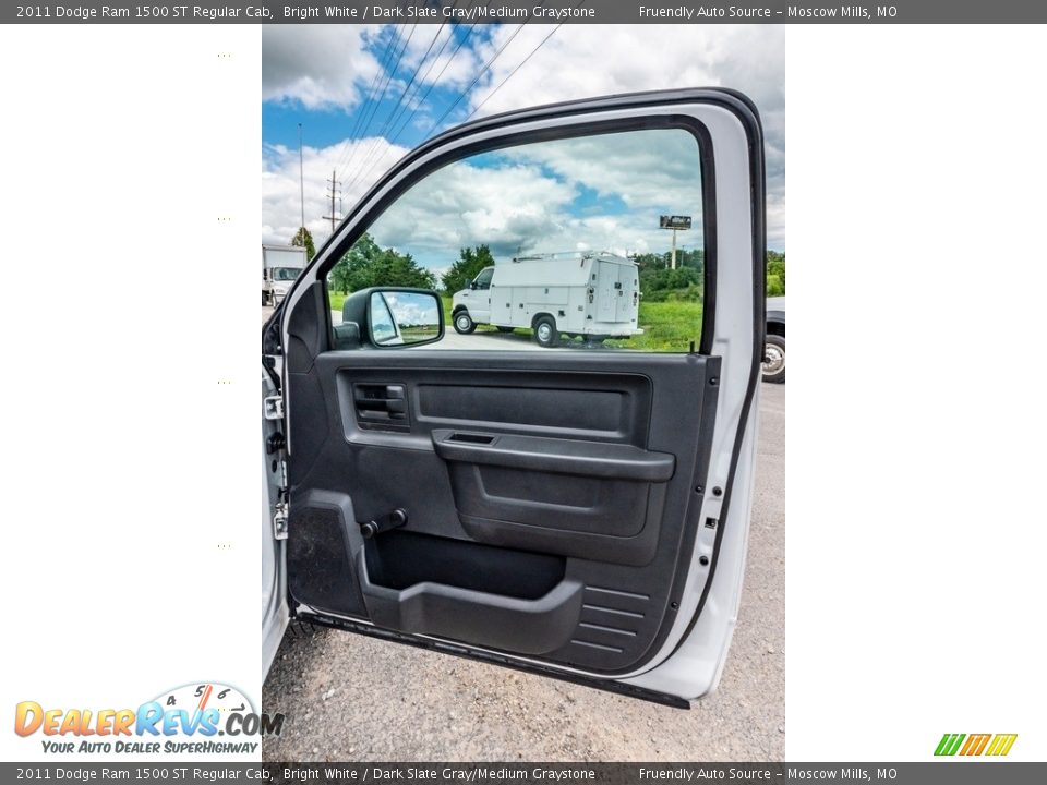 2011 Dodge Ram 1500 ST Regular Cab Bright White / Dark Slate Gray/Medium Graystone Photo #25