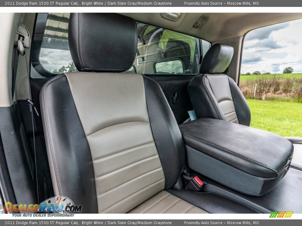 2011 Dodge Ram 1500 ST Regular Cab Bright White / Dark Slate Gray/Medium Graystone Photo #28