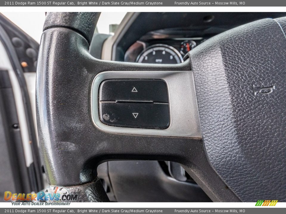 2011 Dodge Ram 1500 ST Regular Cab Bright White / Dark Slate Gray/Medium Graystone Photo #32