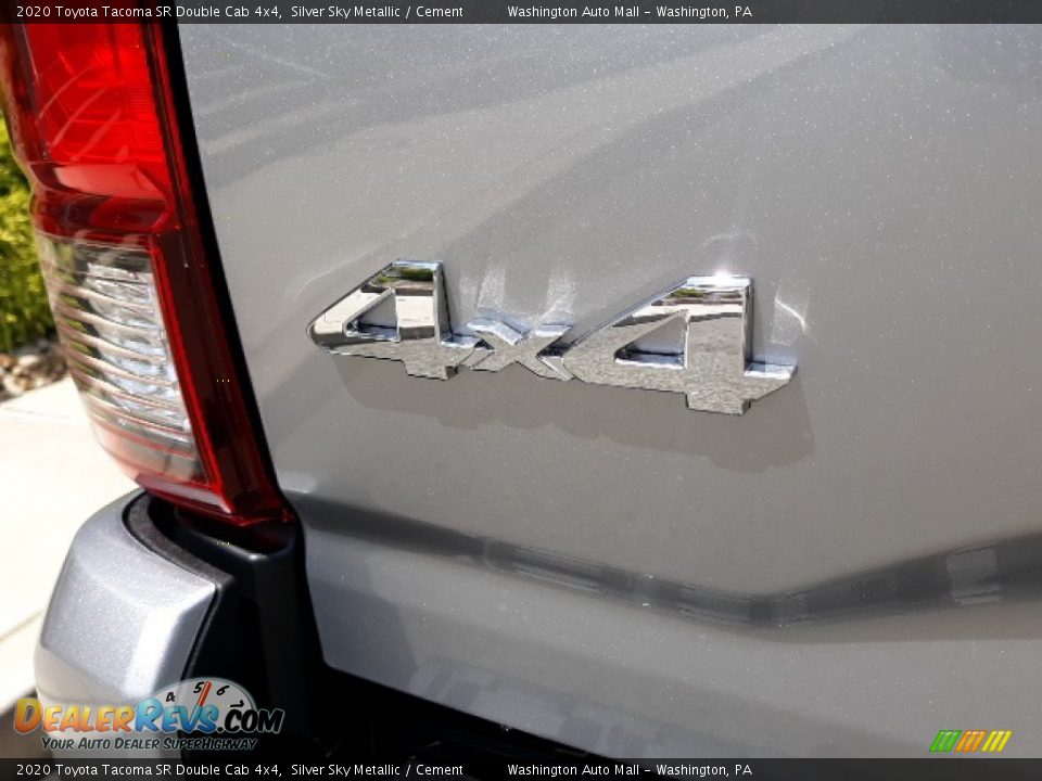 2020 Toyota Tacoma SR Double Cab 4x4 Silver Sky Metallic / Cement Photo #35