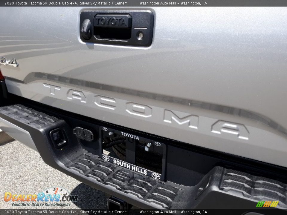 2020 Toyota Tacoma SR Double Cab 4x4 Silver Sky Metallic / Cement Photo #36