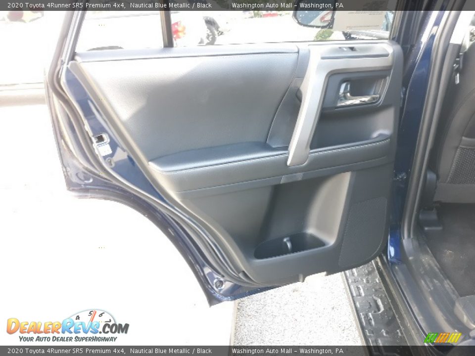 2020 Toyota 4Runner SR5 Premium 4x4 Nautical Blue Metallic / Black Photo #22