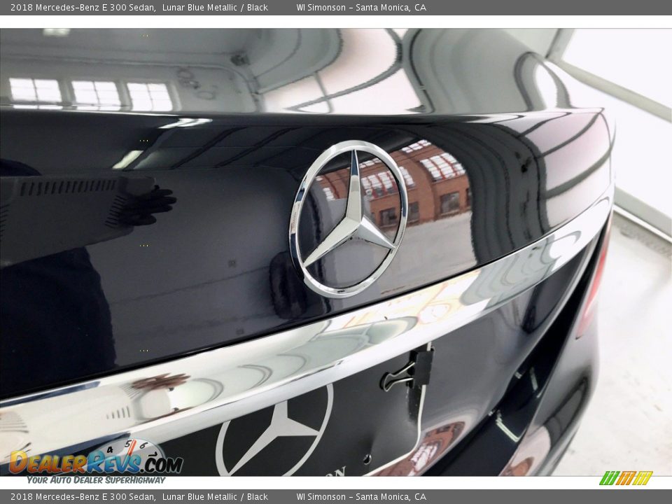 2018 Mercedes-Benz E 300 Sedan Lunar Blue Metallic / Black Photo #7