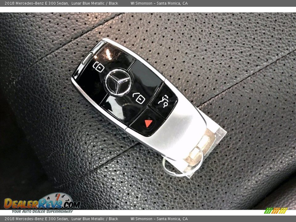 2018 Mercedes-Benz E 300 Sedan Lunar Blue Metallic / Black Photo #11