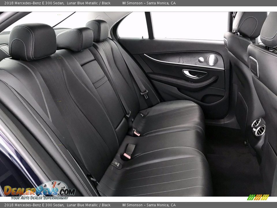 2018 Mercedes-Benz E 300 Sedan Lunar Blue Metallic / Black Photo #13