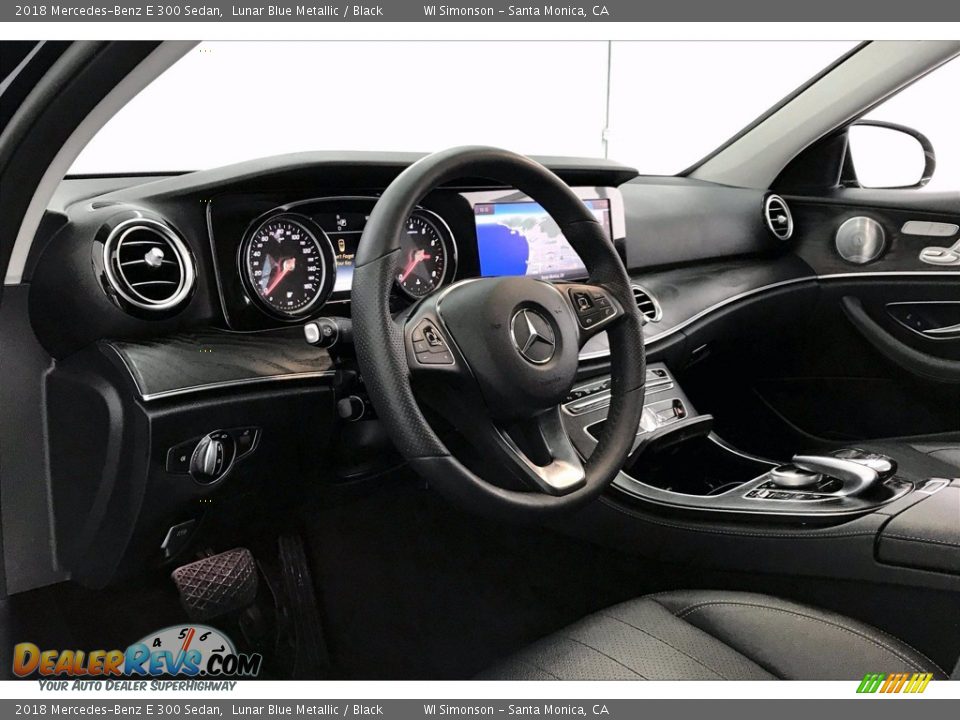 2018 Mercedes-Benz E 300 Sedan Lunar Blue Metallic / Black Photo #22