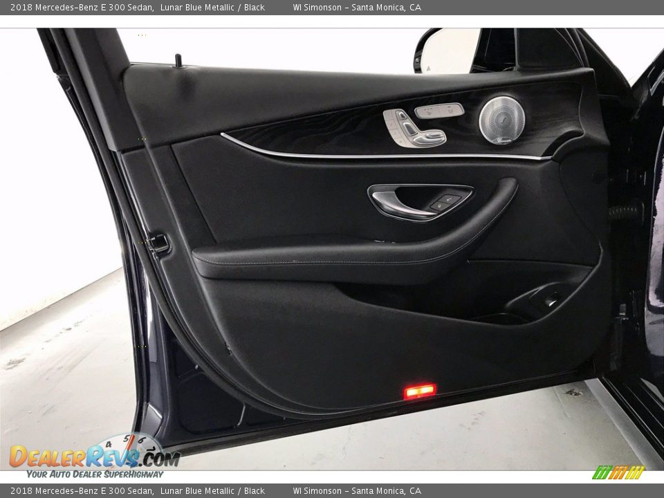 2018 Mercedes-Benz E 300 Sedan Lunar Blue Metallic / Black Photo #25