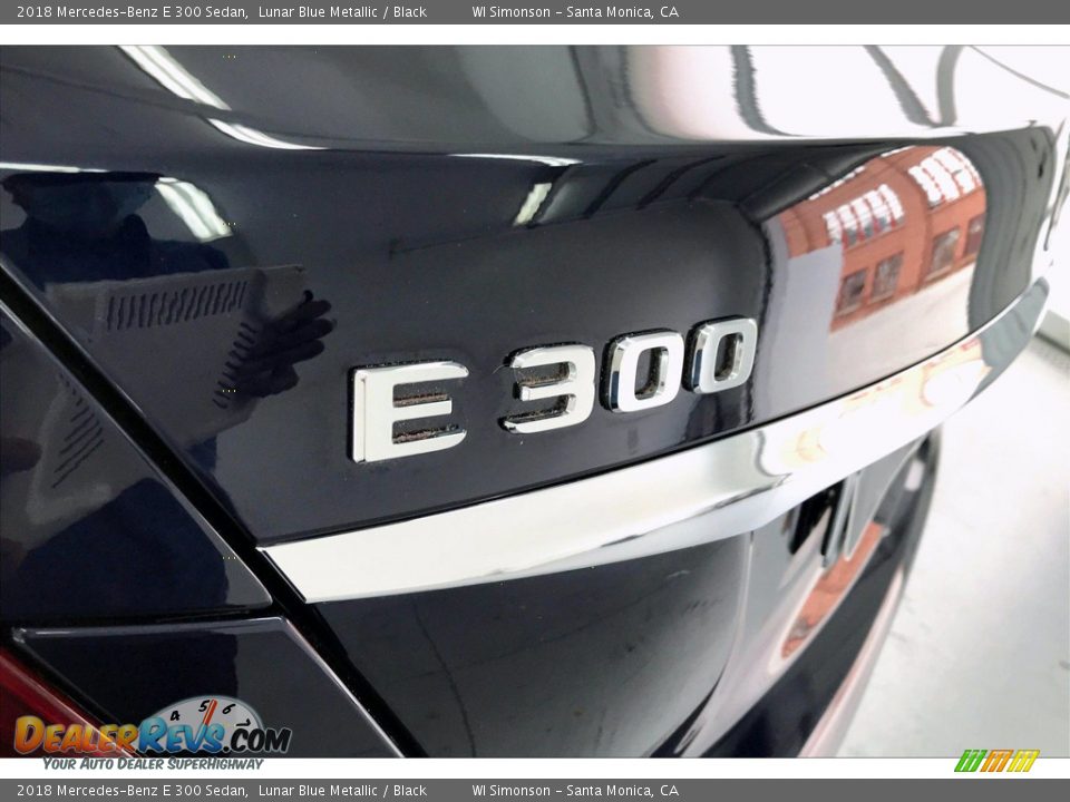 2018 Mercedes-Benz E 300 Sedan Lunar Blue Metallic / Black Photo #27