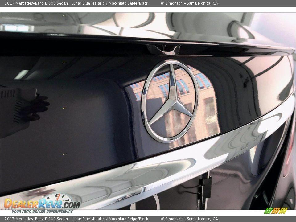 2017 Mercedes-Benz E 300 Sedan Lunar Blue Metallic / Macchiato Beige/Black Photo #7
