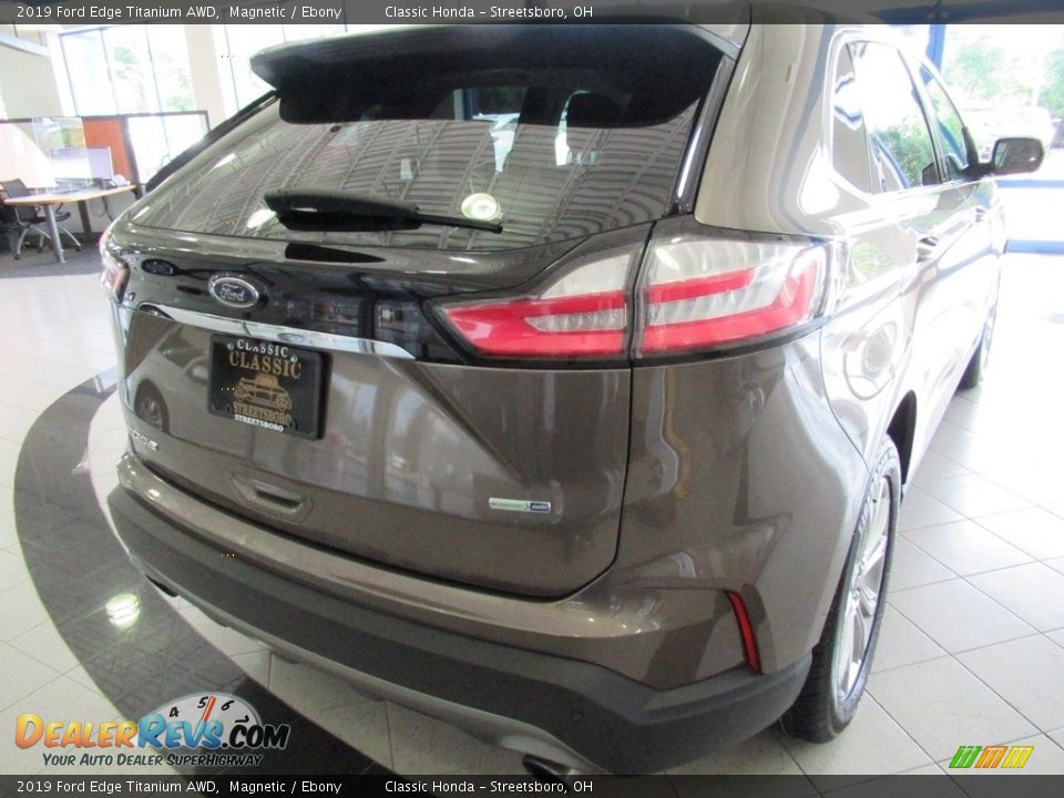 2019 Ford Edge Titanium AWD Magnetic / Ebony Photo #10