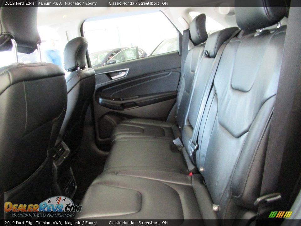 2019 Ford Edge Titanium AWD Magnetic / Ebony Photo #17