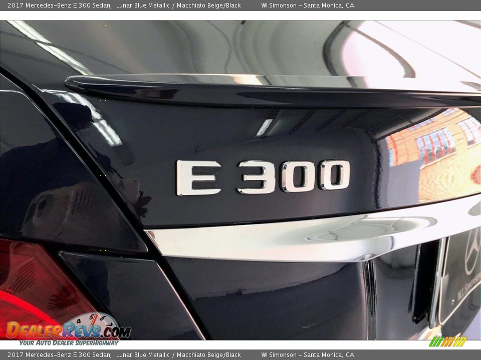 2017 Mercedes-Benz E 300 Sedan Lunar Blue Metallic / Macchiato Beige/Black Photo #27