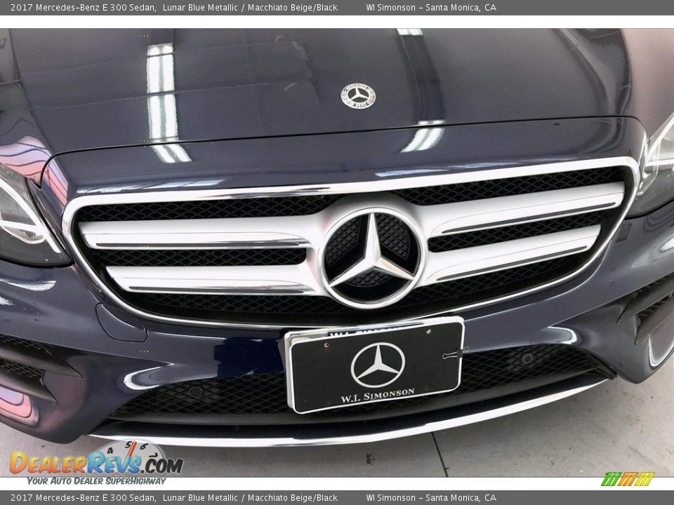 2017 Mercedes-Benz E 300 Sedan Lunar Blue Metallic / Macchiato Beige/Black Photo #33