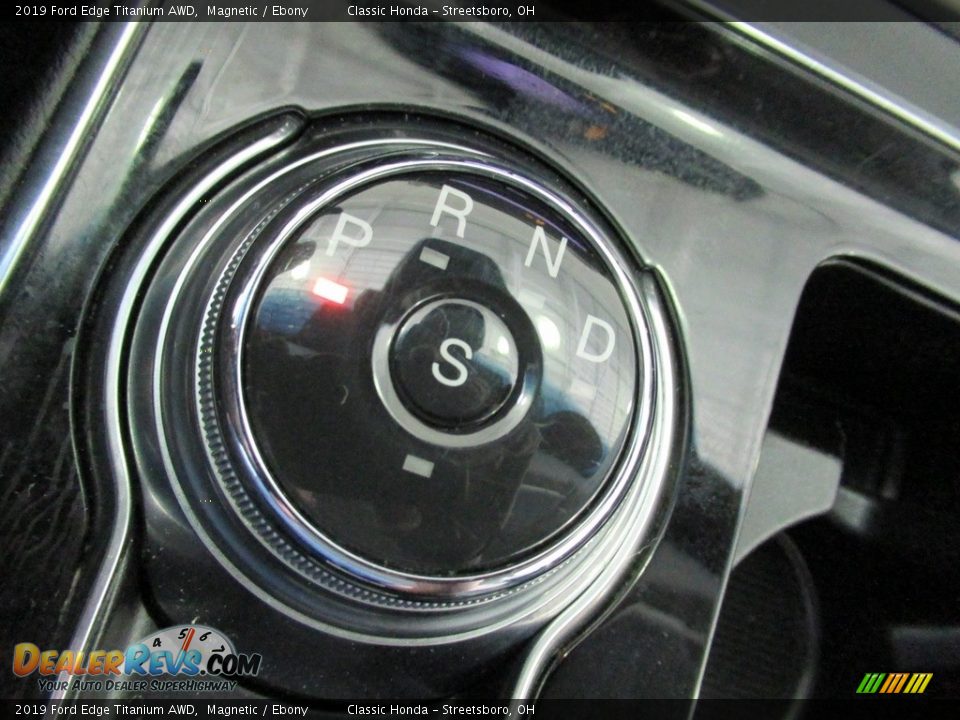 2019 Ford Edge Titanium AWD Magnetic / Ebony Photo #30