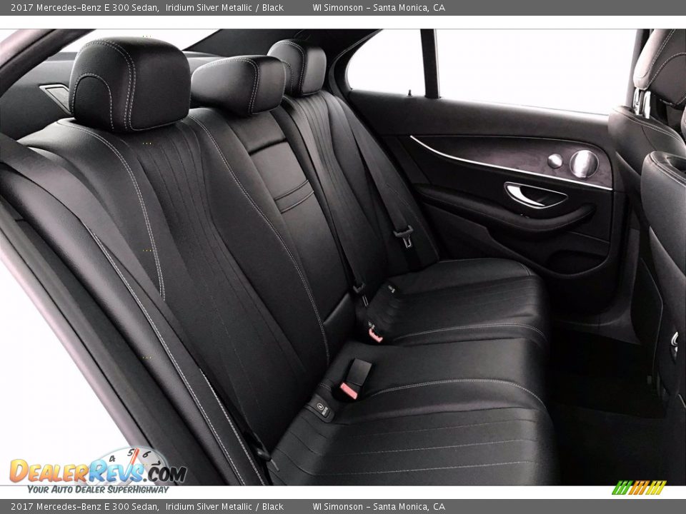 2017 Mercedes-Benz E 300 Sedan Iridium Silver Metallic / Black Photo #13