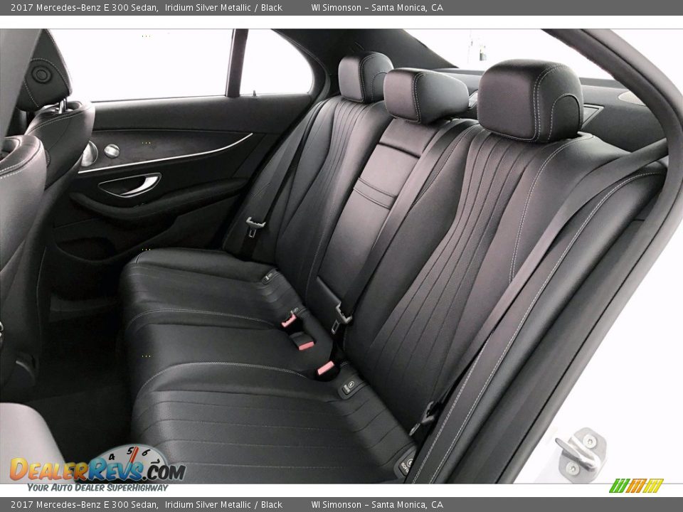 2017 Mercedes-Benz E 300 Sedan Iridium Silver Metallic / Black Photo #15