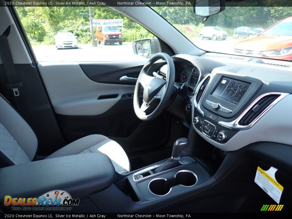 2020 Chevrolet Equinox LS Silver Ice Metallic / Ash Gray Photo #10