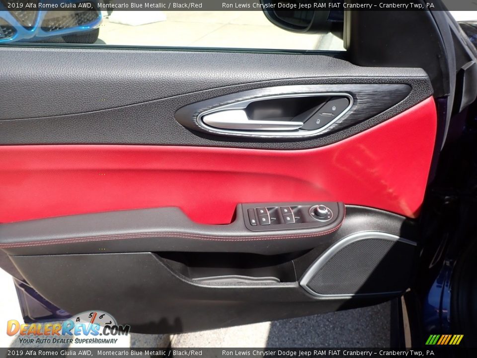 2019 Alfa Romeo Giulia AWD Montecarlo Blue Metallic / Black/Red Photo #16