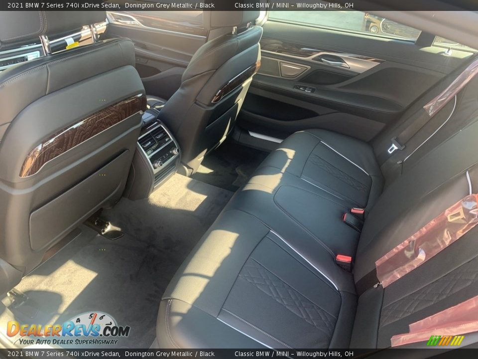Rear Seat of 2021 BMW 7 Series 740i xDrive Sedan Photo #4