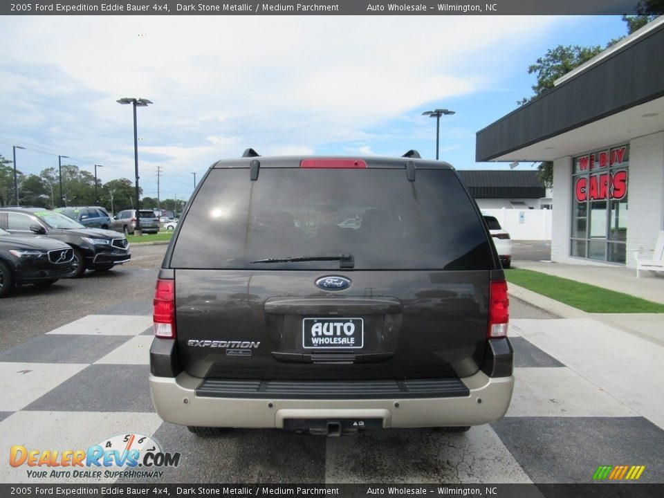 2005 Ford Expedition Eddie Bauer 4x4 Dark Stone Metallic / Medium Parchment Photo #4