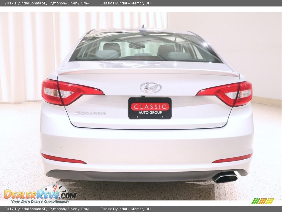 2017 Hyundai Sonata SE Symphony Silver / Gray Photo #17