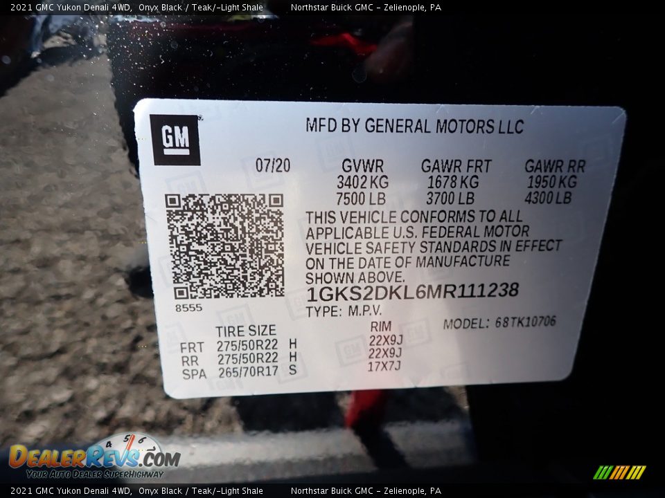 2021 GMC Yukon Denali 4WD Onyx Black / Teak/­Light Shale Photo #11