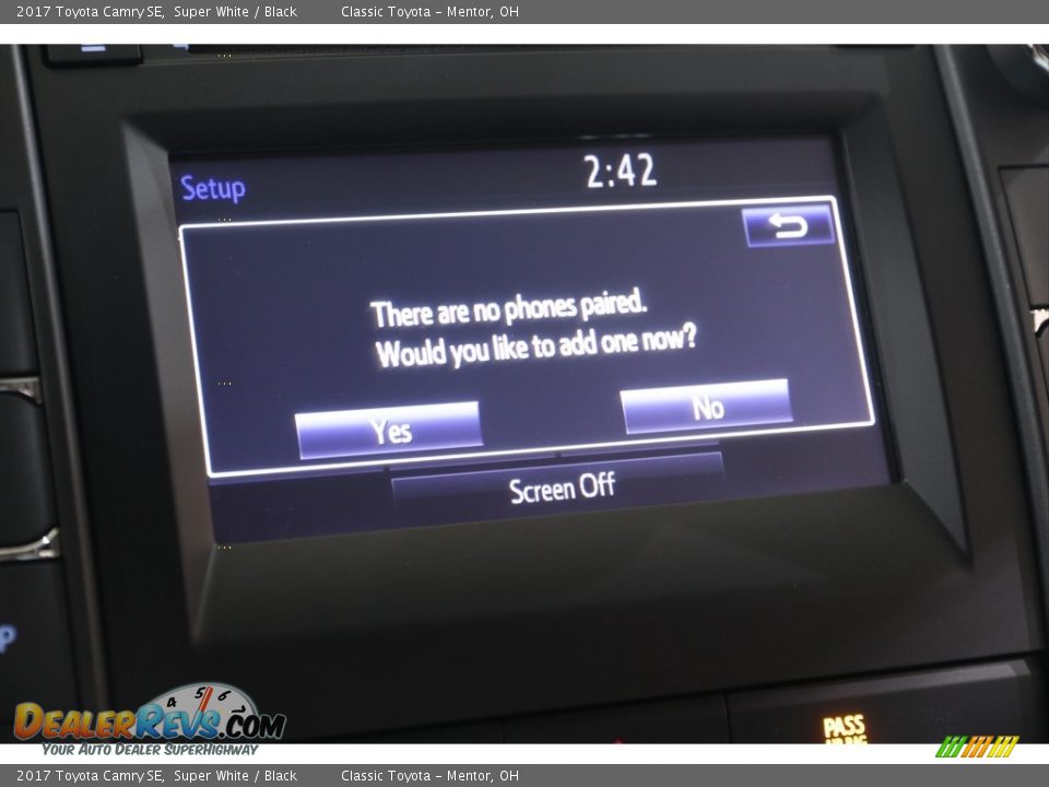 2017 Toyota Camry SE Super White / Black Photo #12