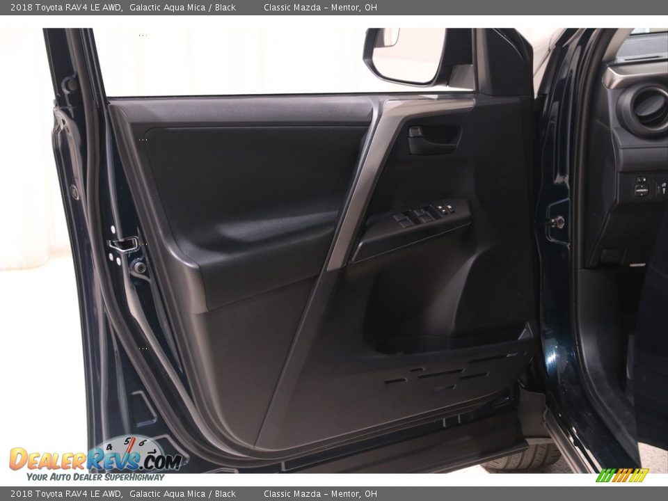 2018 Toyota RAV4 LE AWD Galactic Aqua Mica / Black Photo #4