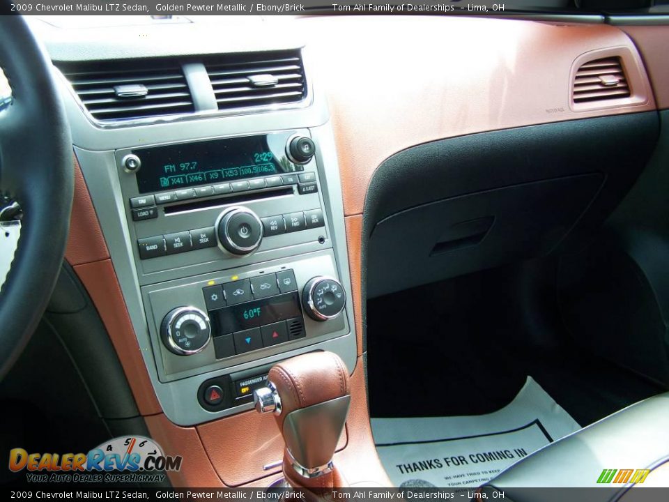 2009 Chevrolet Malibu LTZ Sedan Golden Pewter Metallic / Ebony/Brick Photo #18