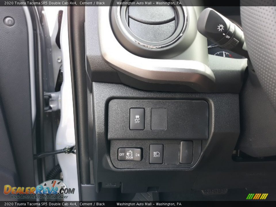2020 Toyota Tacoma SR5 Double Cab 4x4 Cement / Black Photo #7
