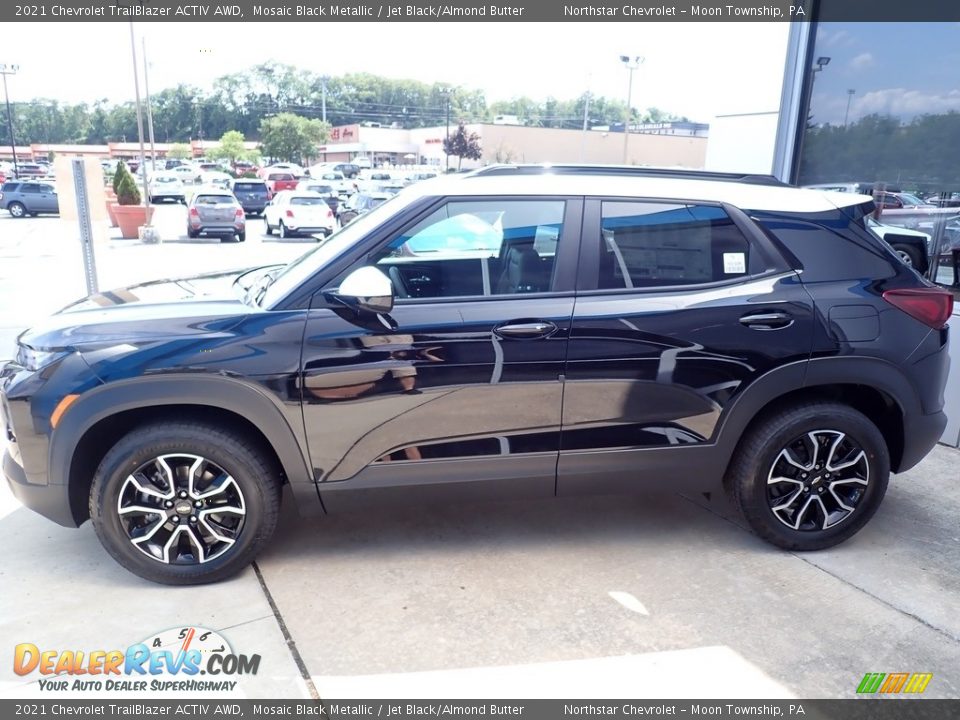 2021 Chevrolet TrailBlazer ACTIV AWD Mosaic Black Metallic / Jet Black/Almond Butter Photo #4