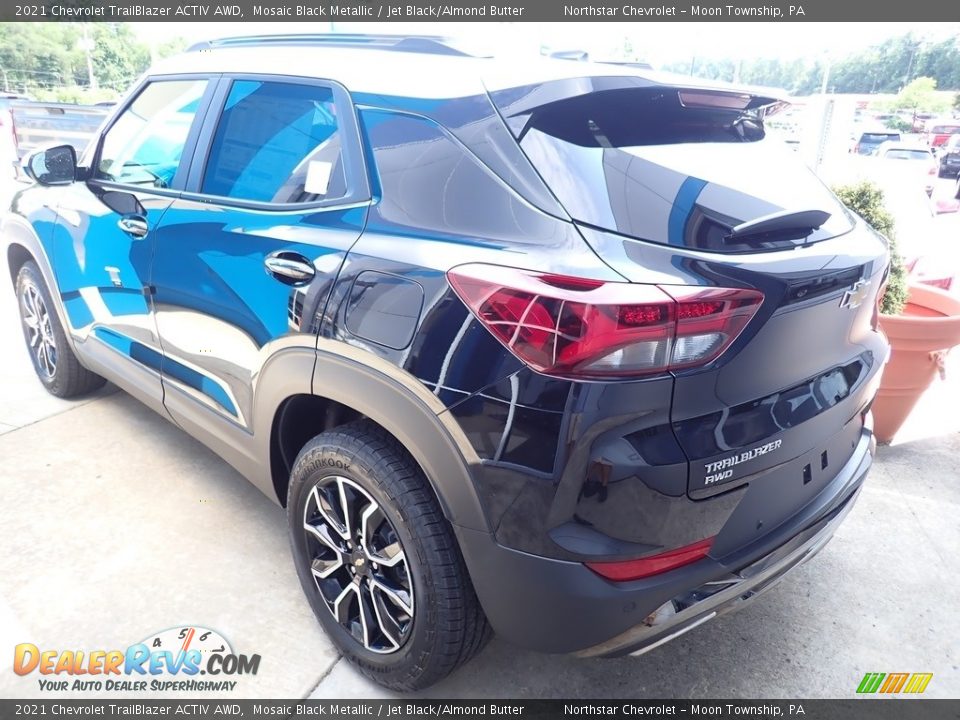 2021 Chevrolet TrailBlazer ACTIV AWD Mosaic Black Metallic / Jet Black/Almond Butter Photo #5