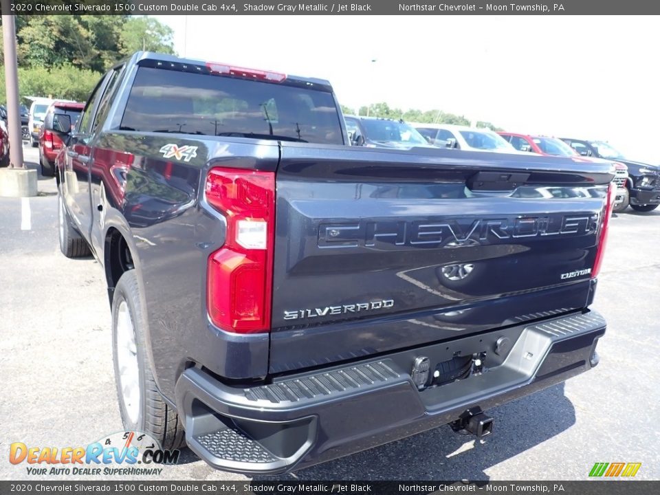 2020 Chevrolet Silverado 1500 Custom Double Cab 4x4 Shadow Gray Metallic / Jet Black Photo #3