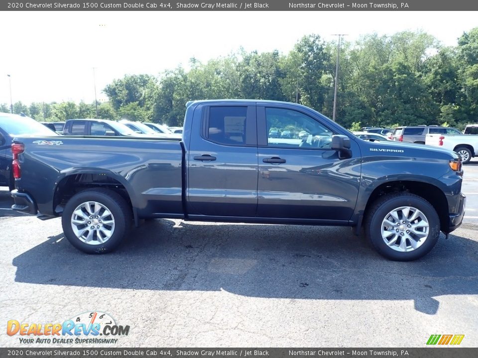 2020 Chevrolet Silverado 1500 Custom Double Cab 4x4 Shadow Gray Metallic / Jet Black Photo #6