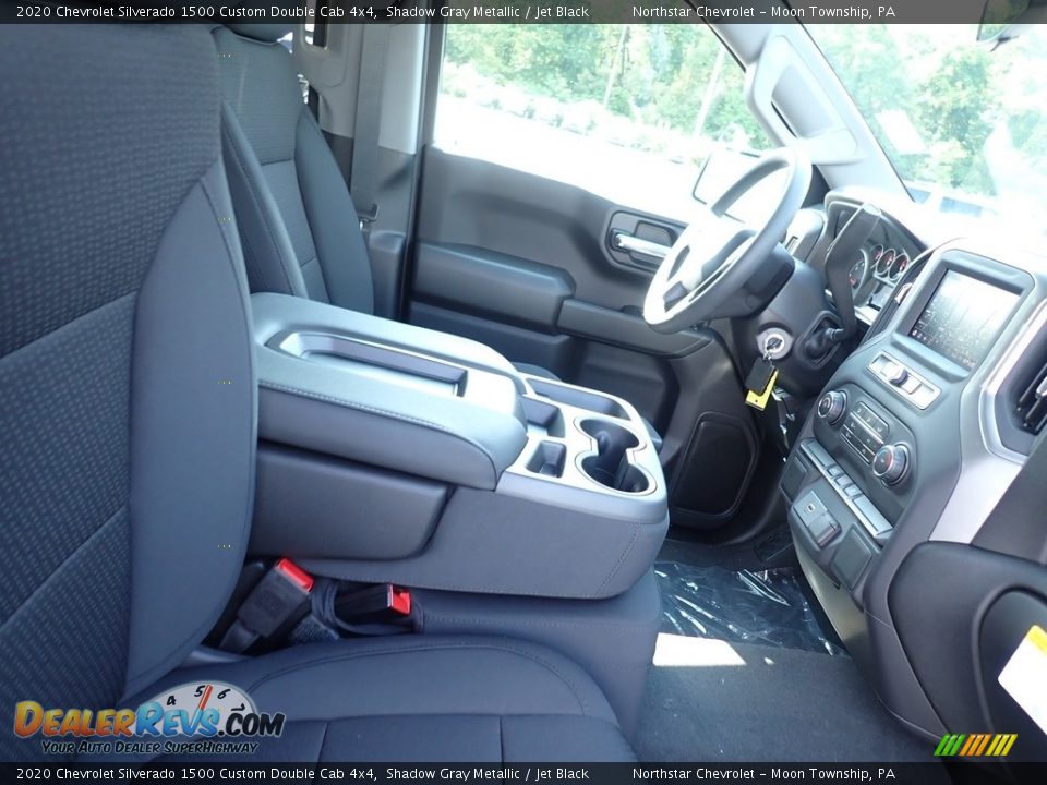 2020 Chevrolet Silverado 1500 Custom Double Cab 4x4 Shadow Gray Metallic / Jet Black Photo #9