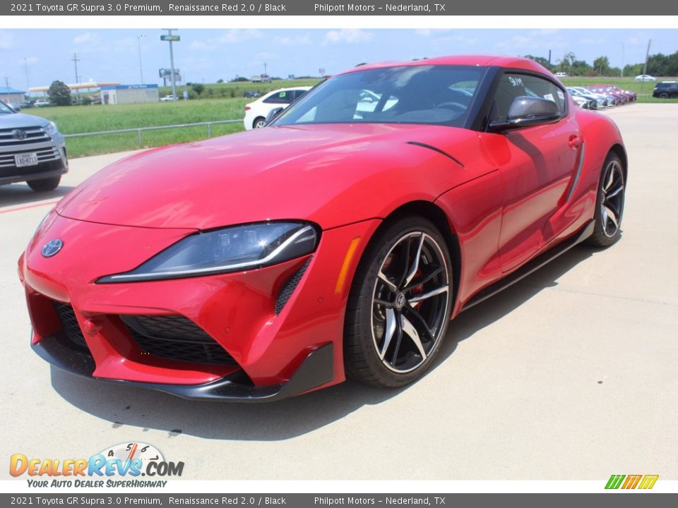 Front 3/4 View of 2021 Toyota GR Supra 3.0 Premium Photo #4
