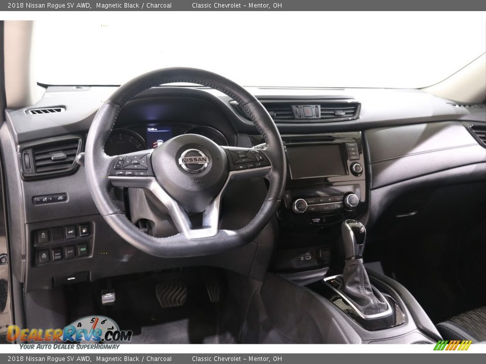 2018 Nissan Rogue SV AWD Magnetic Black / Charcoal Photo #6