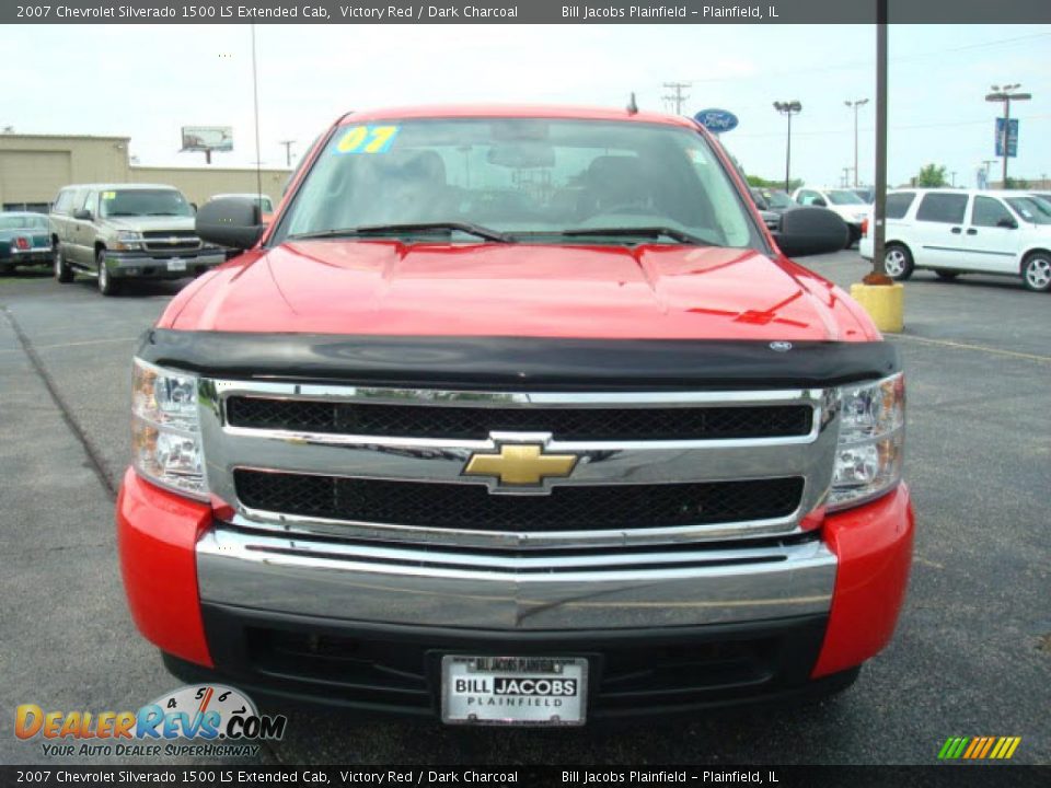 2007 Chevrolet Silverado 1500 LS Extended Cab Victory Red / Dark Charcoal Photo #3