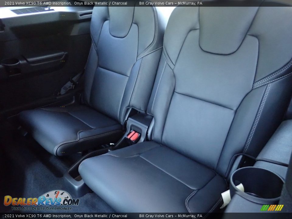 Rear Seat of 2021 Volvo XC90 T6 AWD Inscription Photo #9