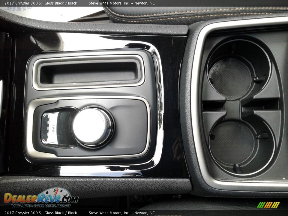 2017 Chrysler 300 S Gloss Black / Black Photo #29