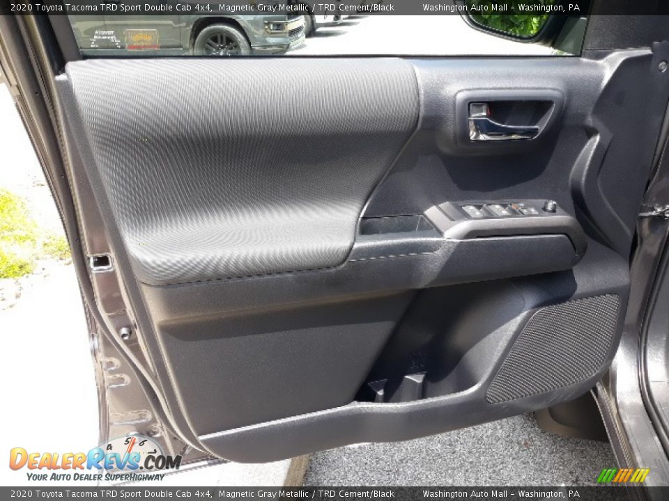 2020 Toyota Tacoma TRD Sport Double Cab 4x4 Magnetic Gray Metallic / TRD Cement/Black Photo #16